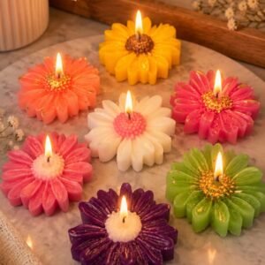 Daisy Candle